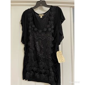 One World Black Top NWT